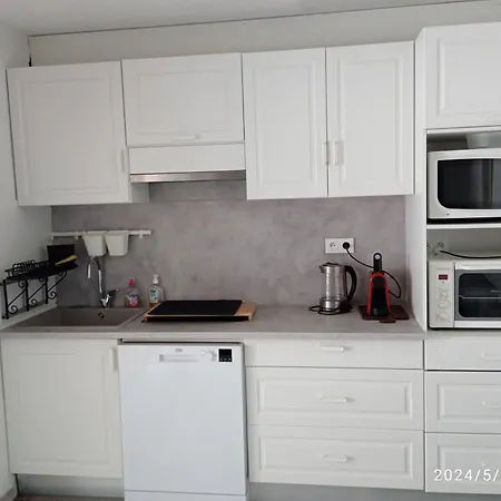 Apartment Ideale En Bord De